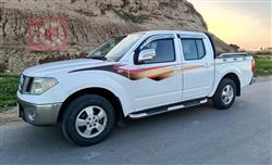 نيسان نافارا